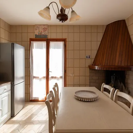Casa Indipendente Con 3 * Sant'Antonio di Gallura